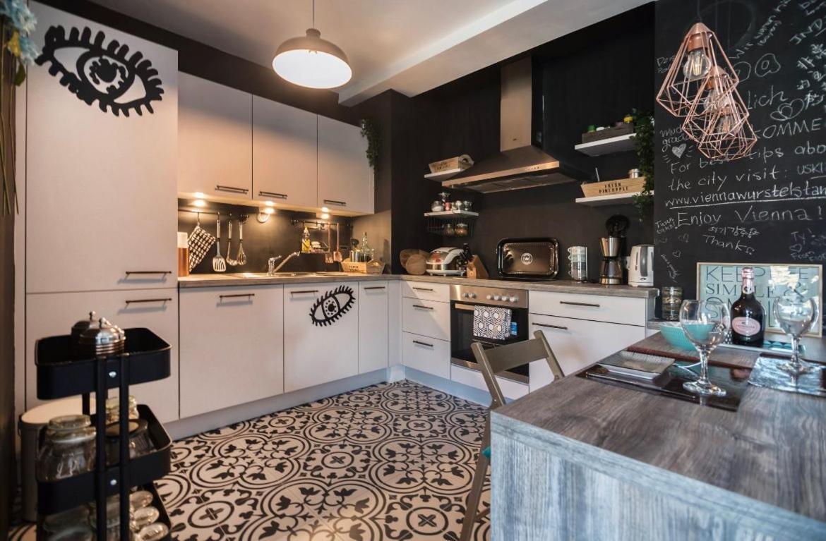 Stylish Rooms, Sunny Terrace In Vienna City Center Exterior foto